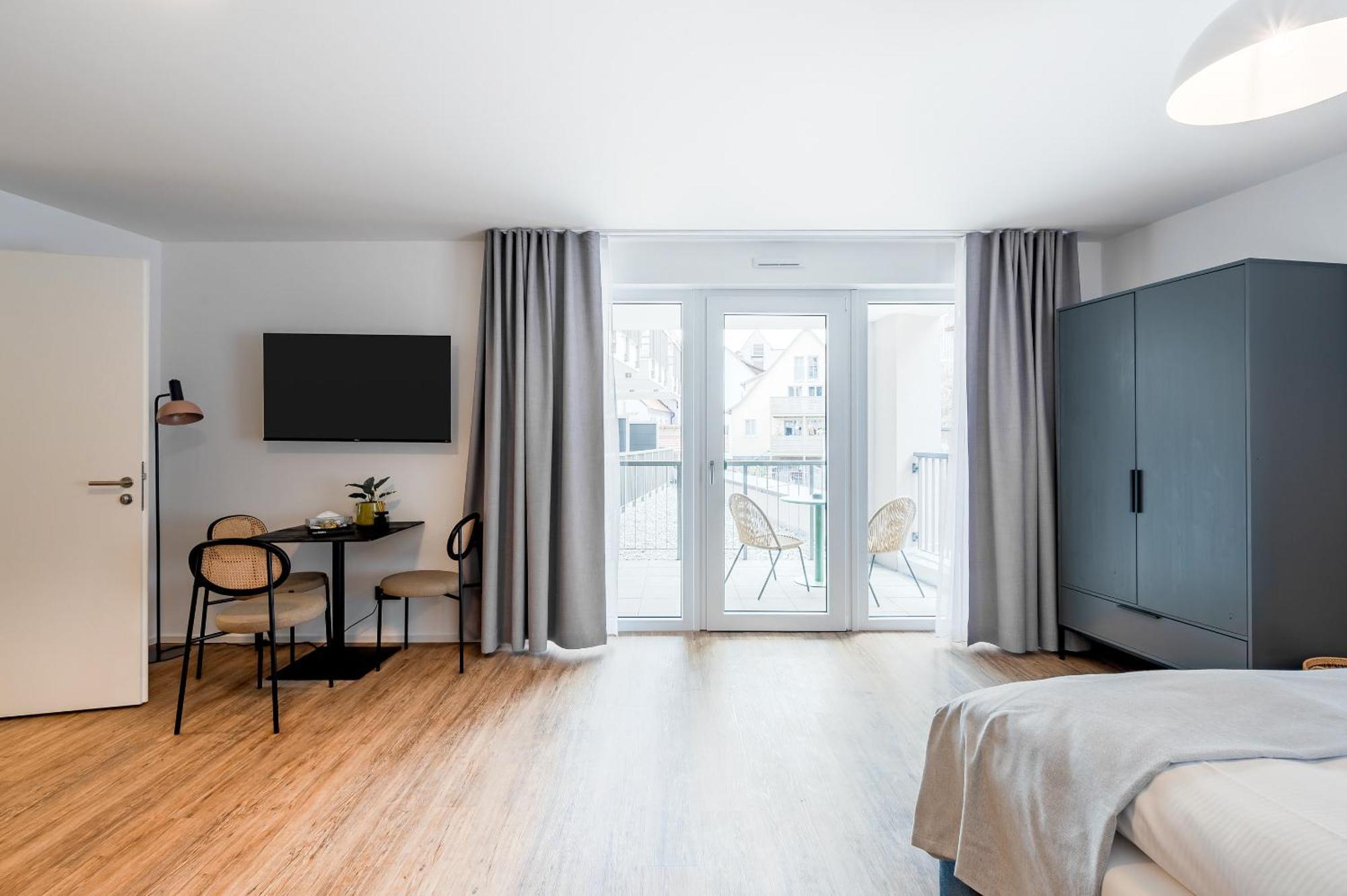 Limehome Metzingen Wilhelmstr Δωμάτιο φωτογραφία