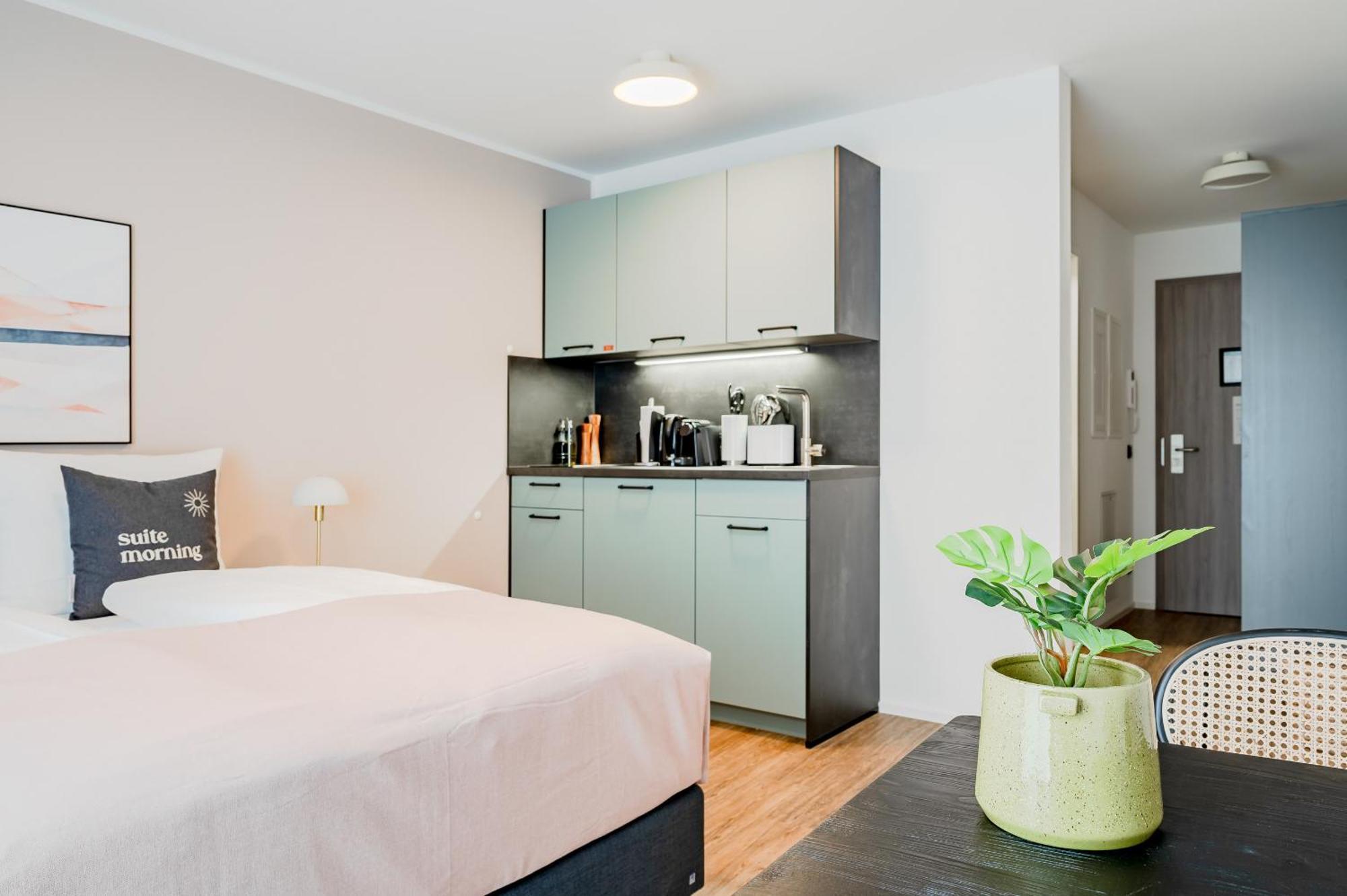 Limehome Metzingen Wilhelmstr Δωμάτιο φωτογραφία